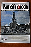 Pamäť národa  vyšla s fotografiou černobylského pamätníka hasičom na titulnej strane
