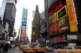 Times Square  sa stala pesou zonou