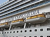 Costa Concordia  sa potápa - AKTUALIZOVANÉ  foto lode v Palerme